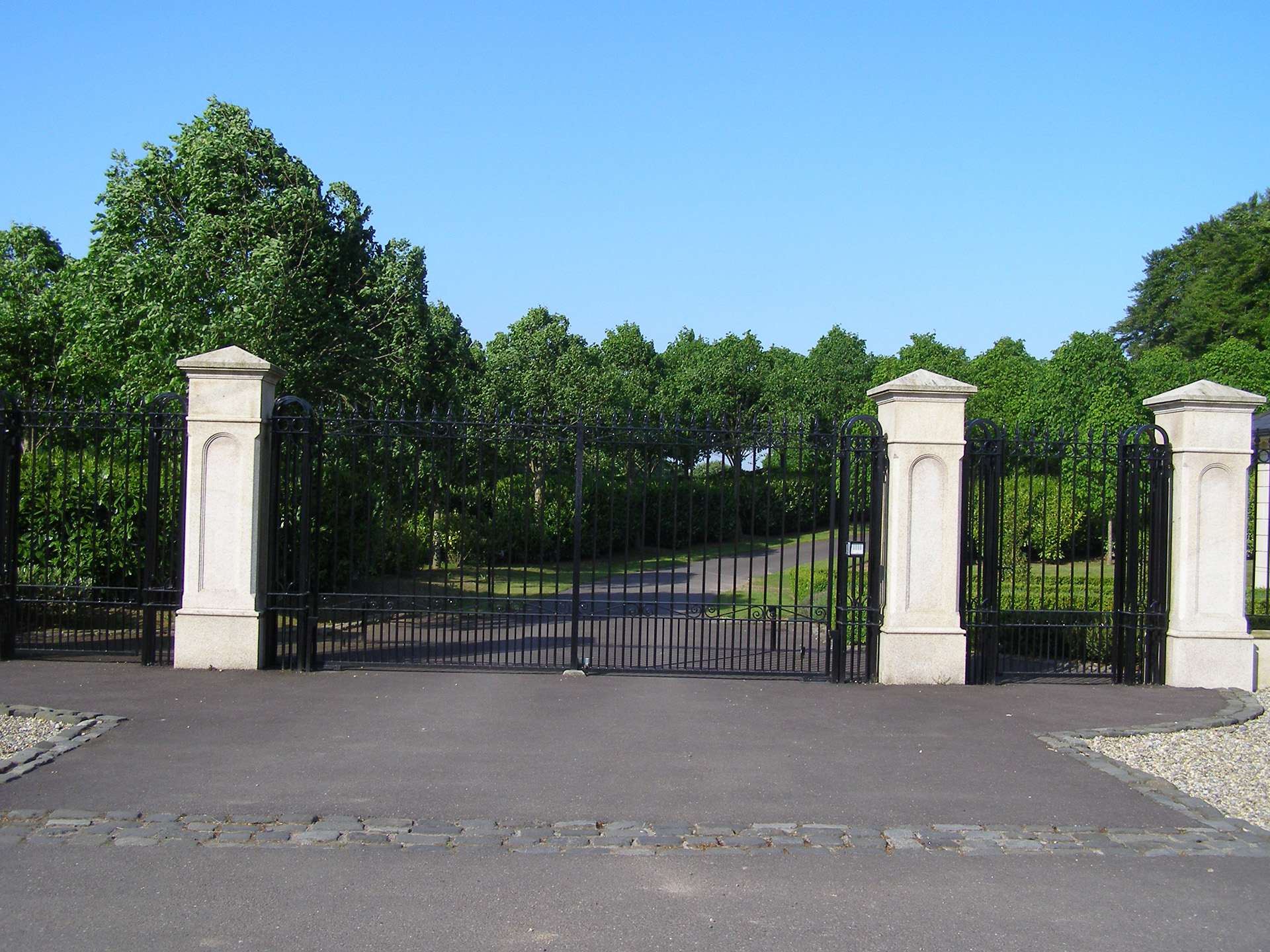 Entrance Garryhankard House
