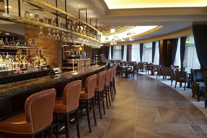 Fota Hotel Bar